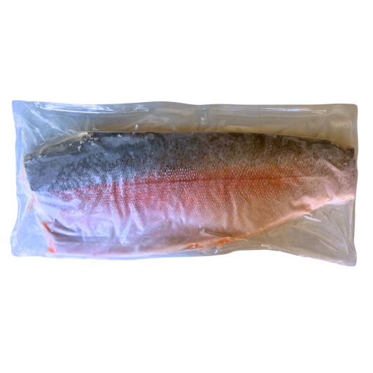 Trucha congelada con piel